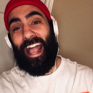 Meet your Posher, Adam